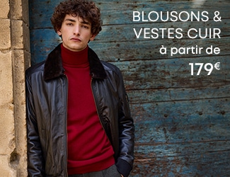 Homme portant une veste en cuir marron