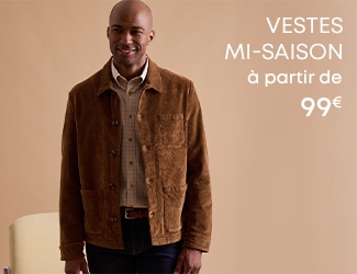 Homme portant un veste marron en velours